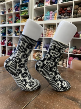 Sock knitting in Manos del Uruguay Yarns