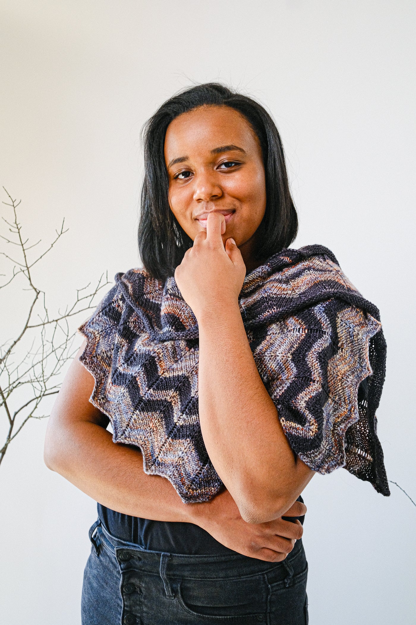 Lantern Light Shawl (2023JTB-7)