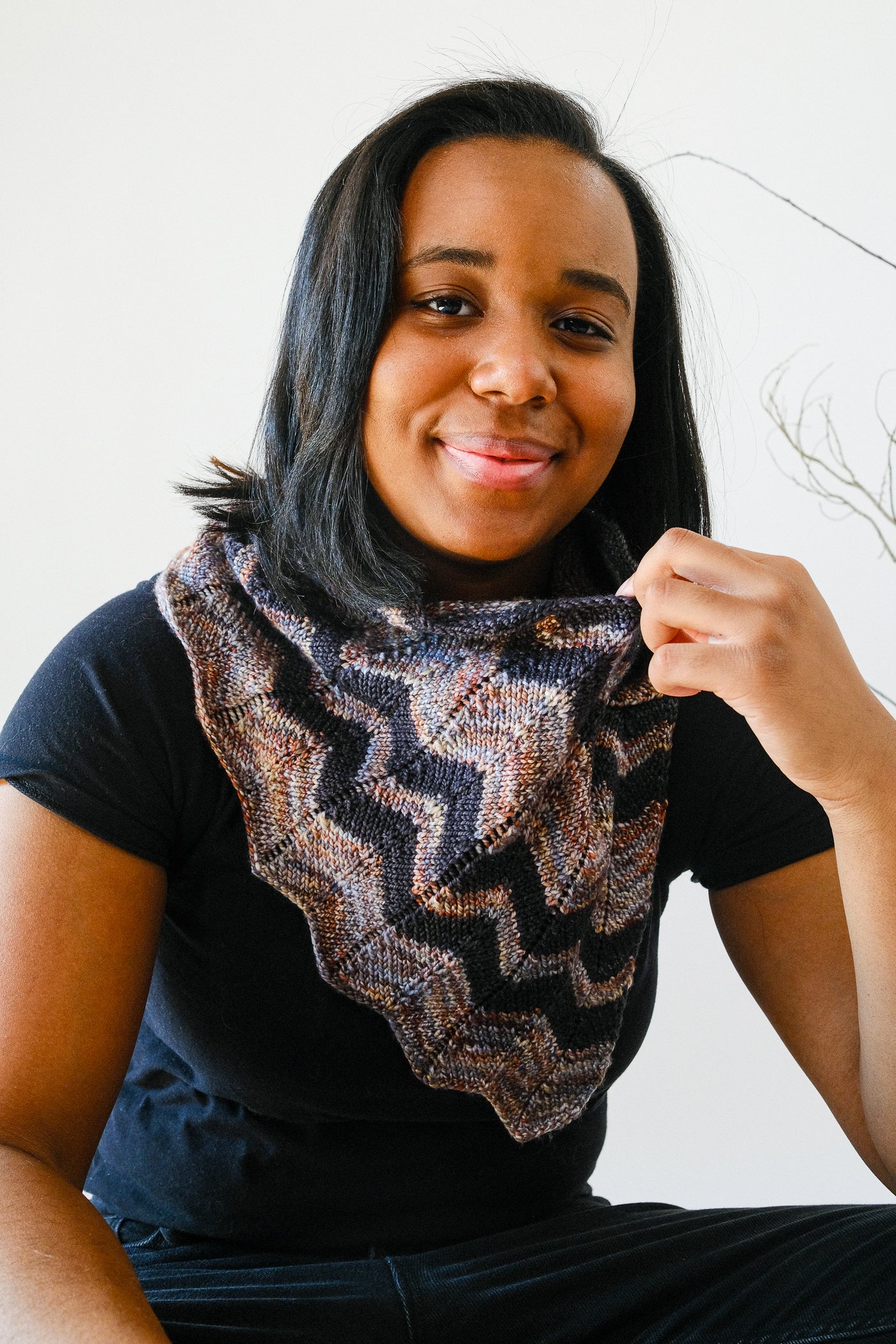 Lantern Light Shawl (2023JTB-7)