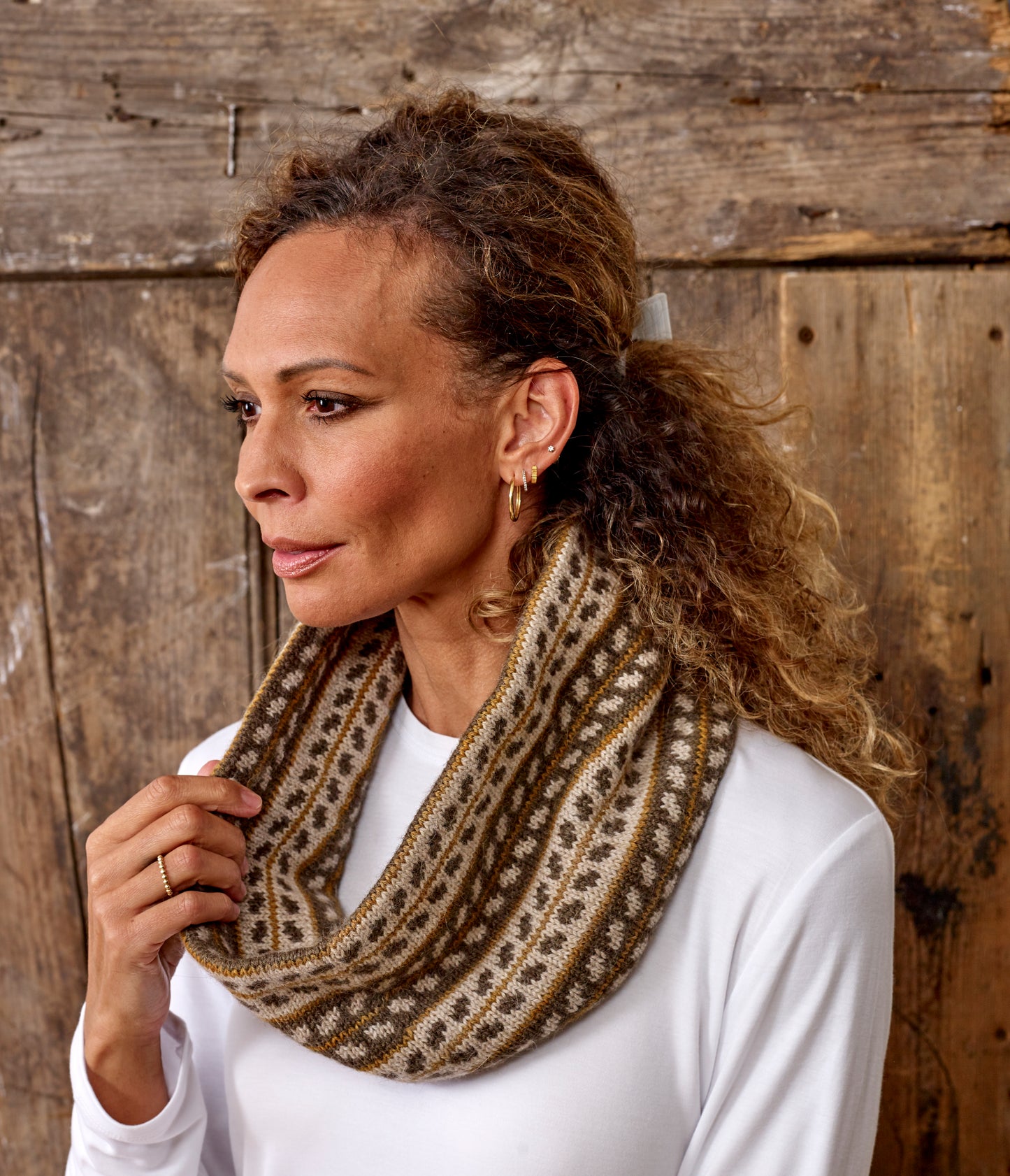 Lara Cowl (2023H)