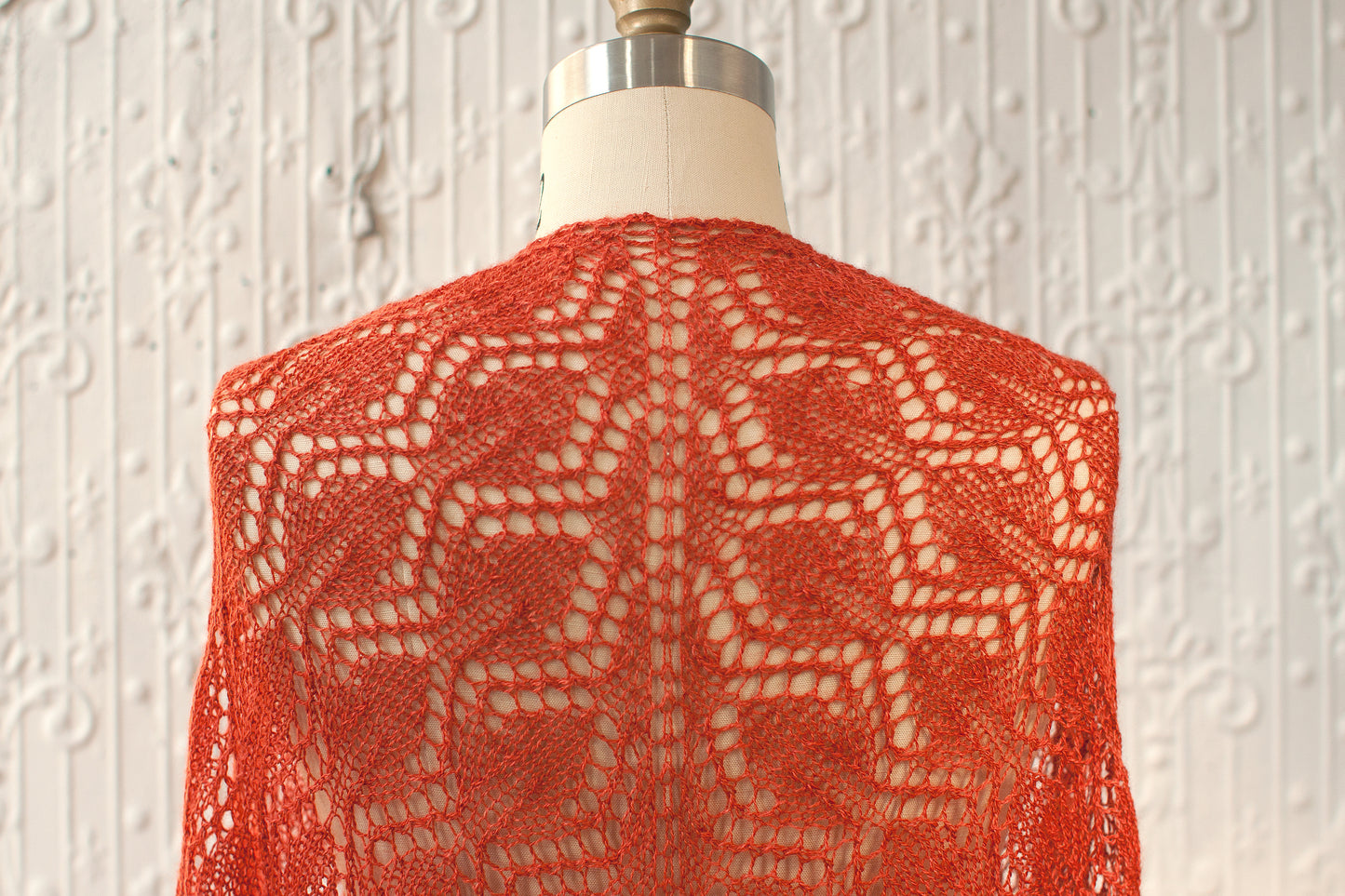 Ocaso Shawl (2012R)
