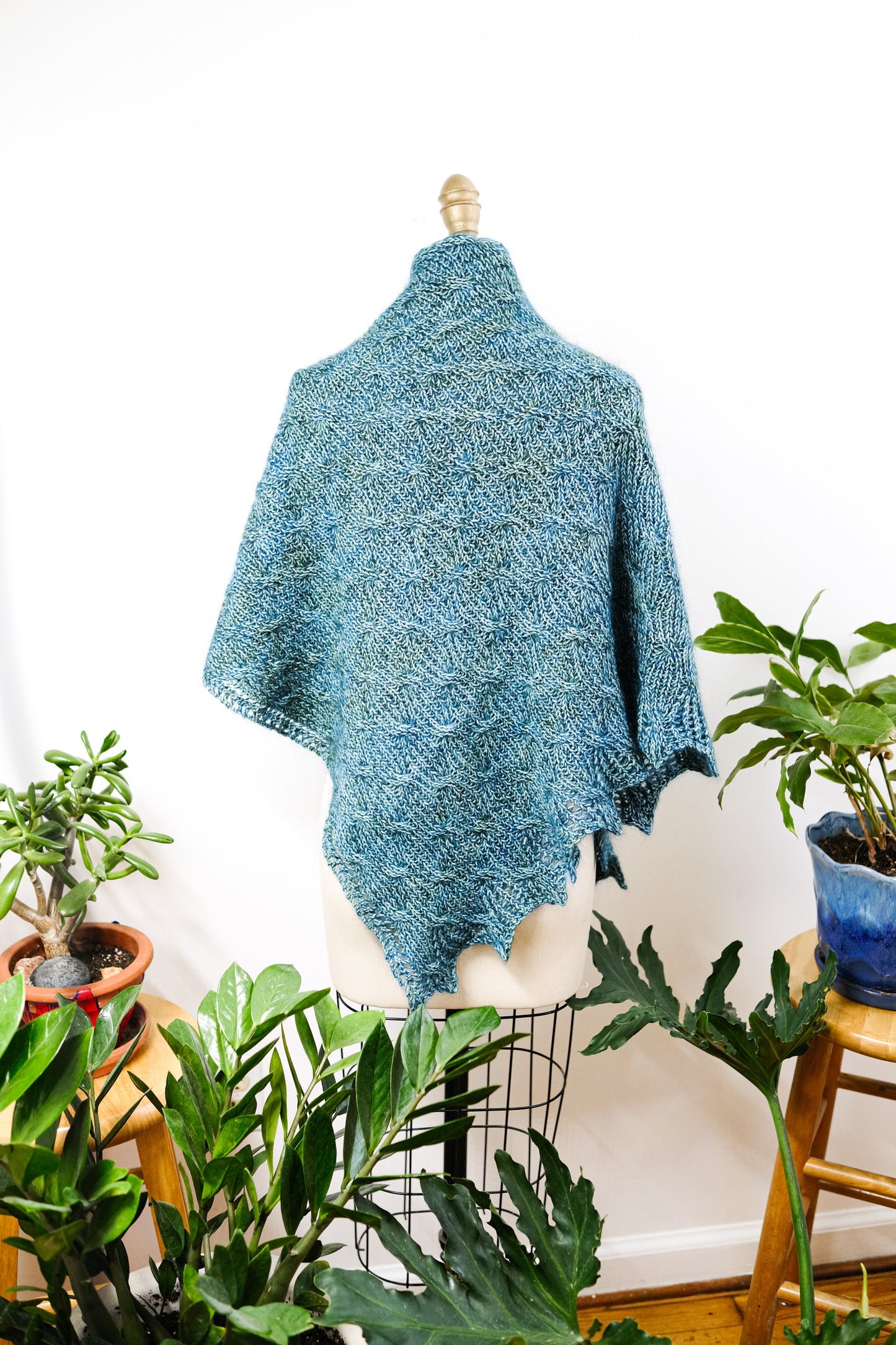 Elion Shawl (2021D)