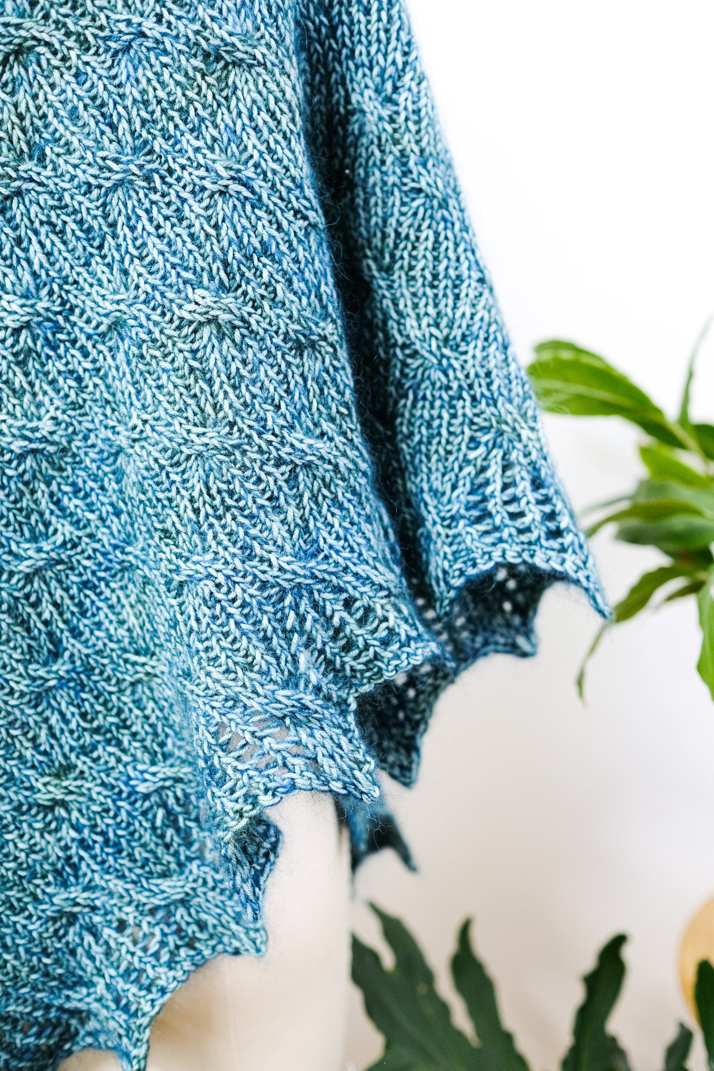 Elion Shawl (2021D)