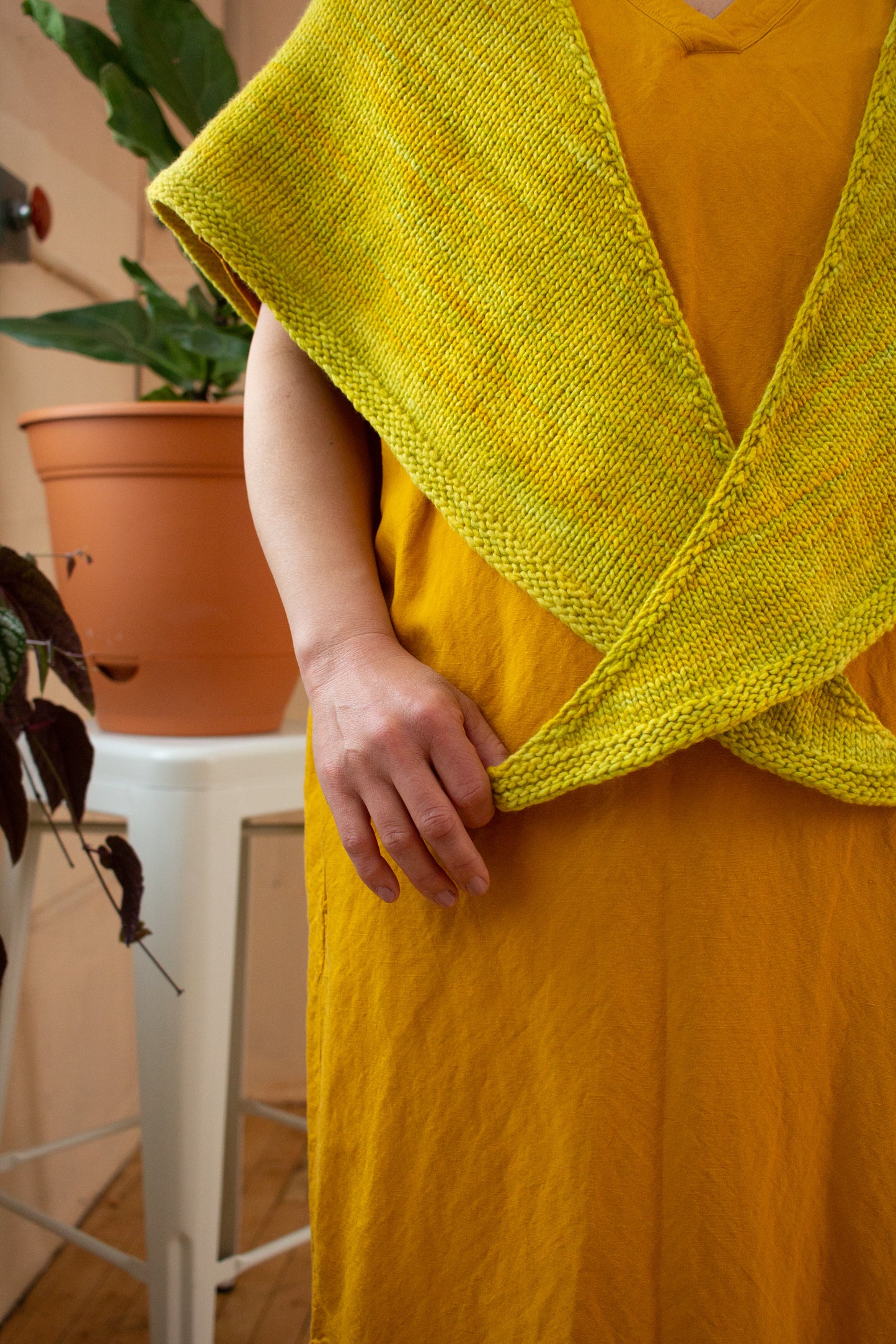Raya Shawl + Mitts (2021SE-2)