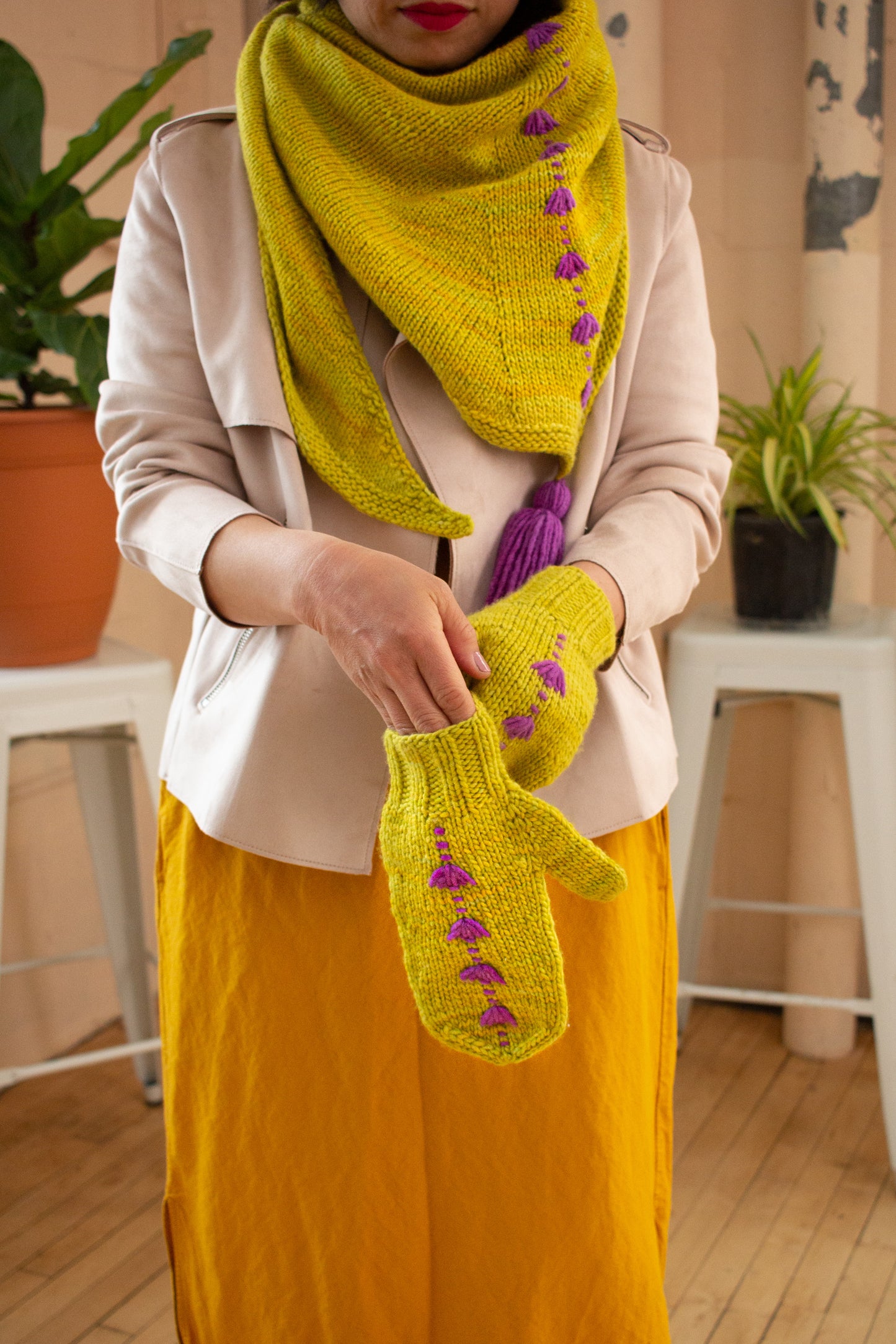 Raya Shawl + Mitts (2021SE-2)