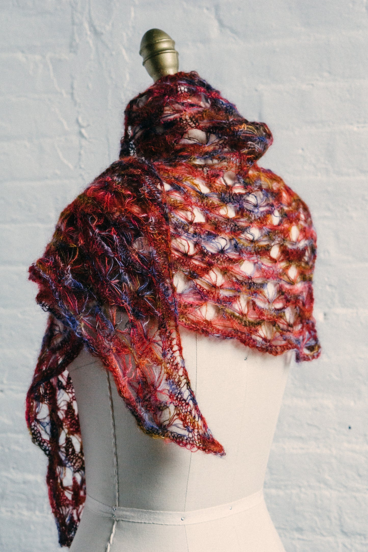 Evil Queen Shawl (F125)
