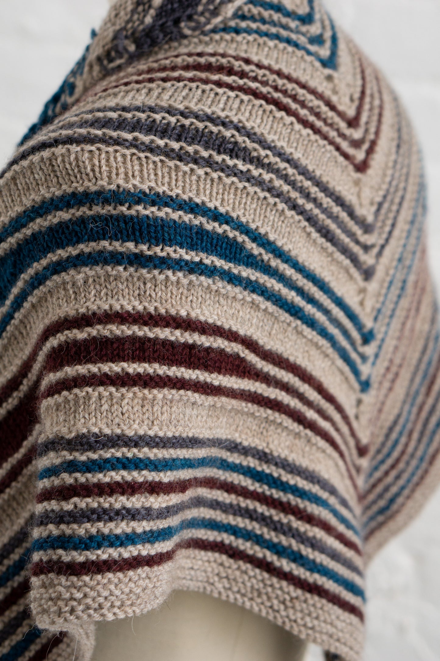 Racha Shawlette (F152)