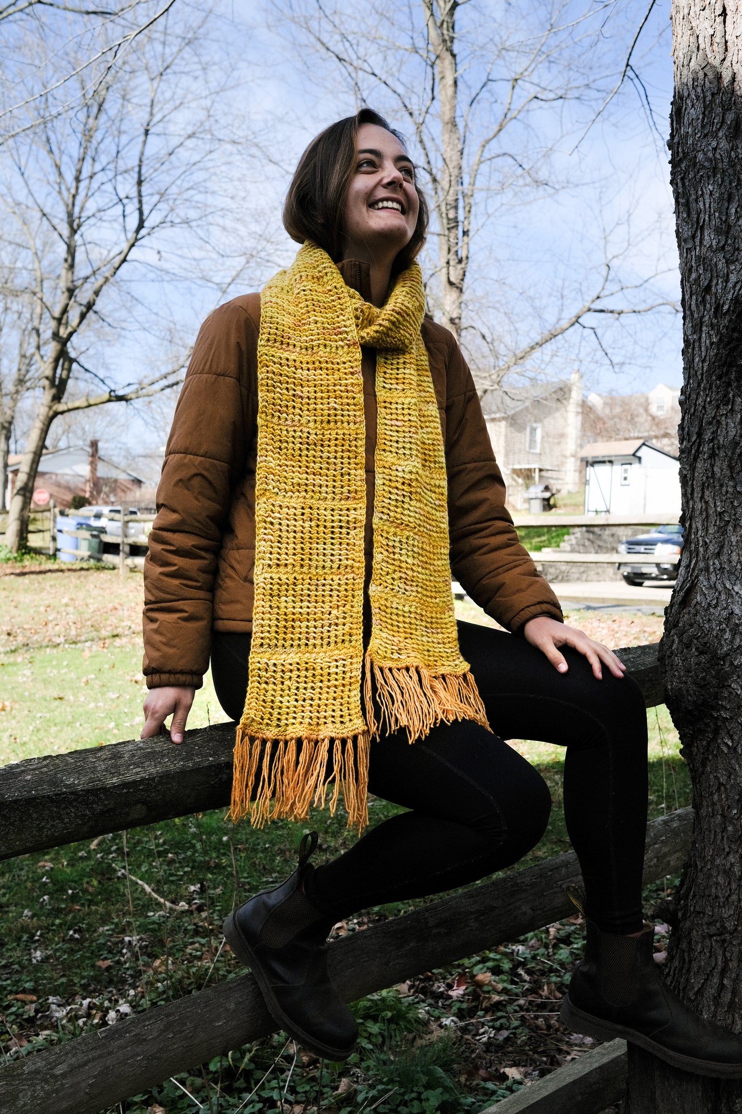 Trellis Scarf (F164)
