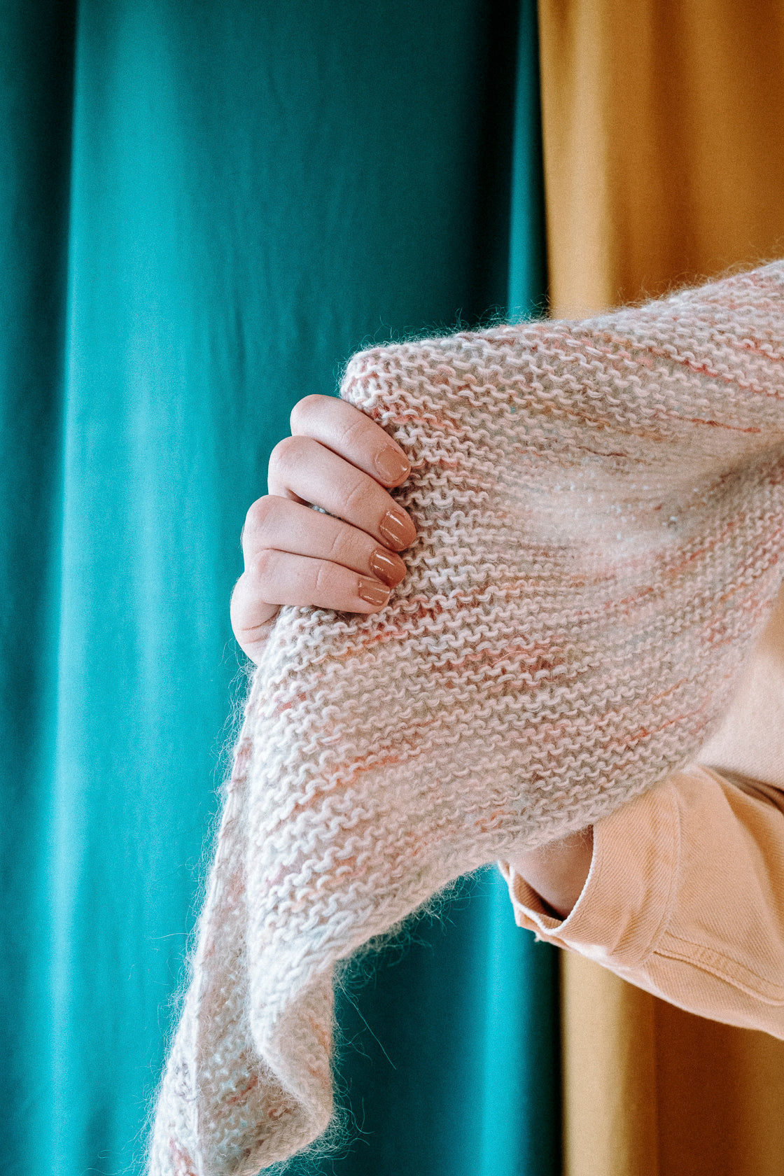 Meadowgrass Shawl (F168)