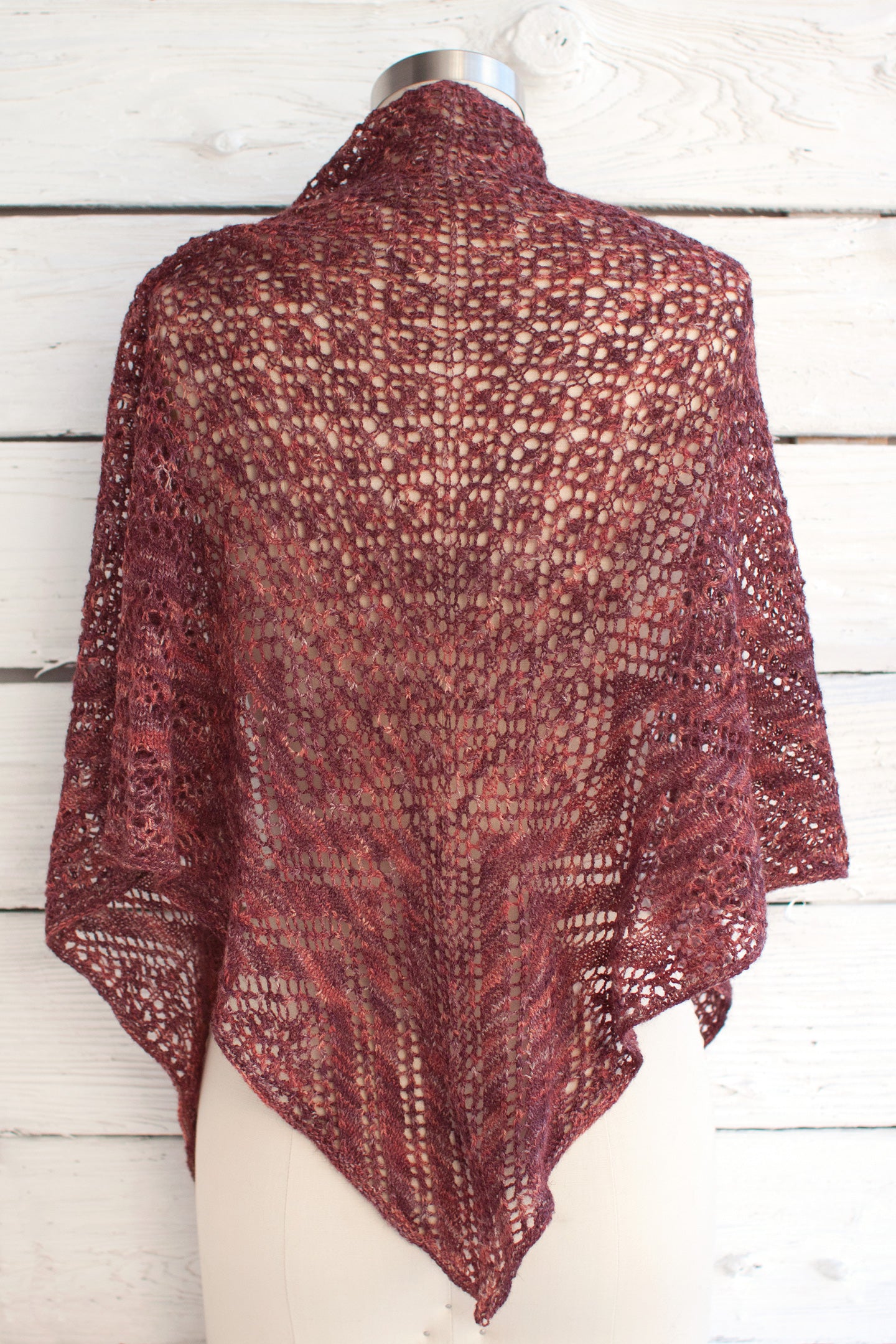 Theodora Shawl (F17)