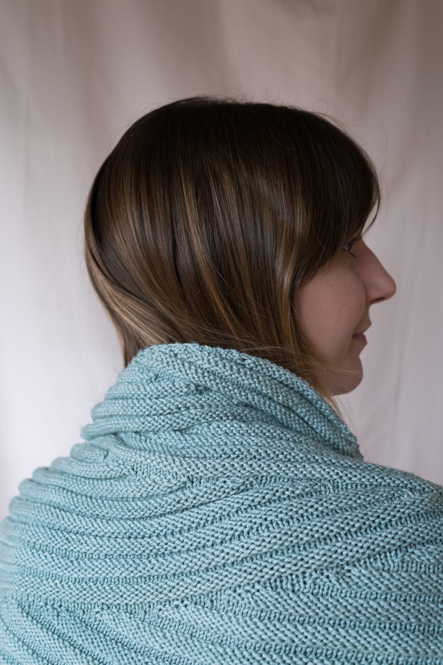 Chalk Stripe Shawl - LYS Day 2022 (F180)