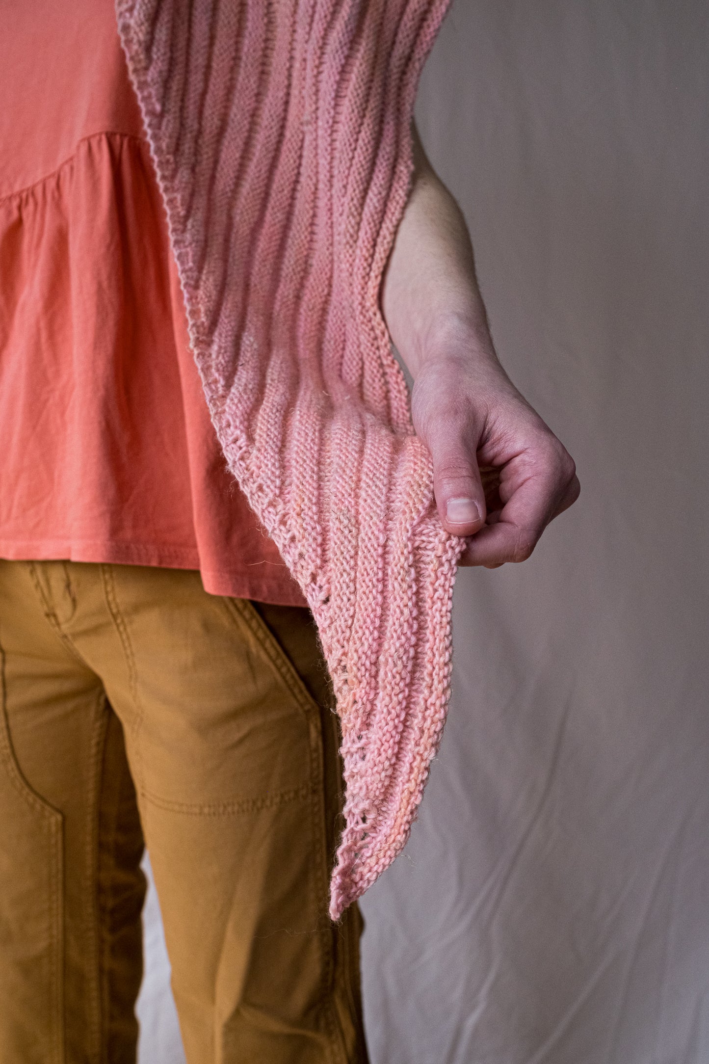 Chalk Stripe Shawl - LYS Day 2022 (F180)