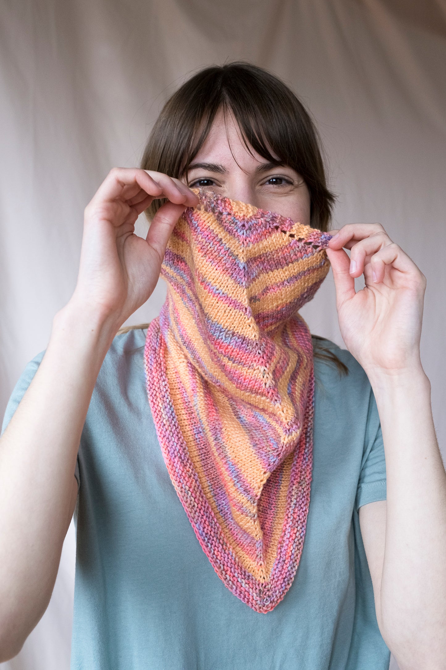 Candy Stripe Bandana Cowl - LYS Day 2022 (F181)