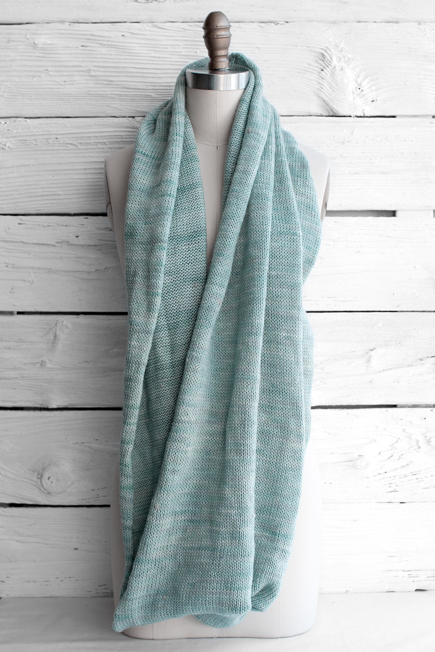 Fino Circle Scarf (F34)