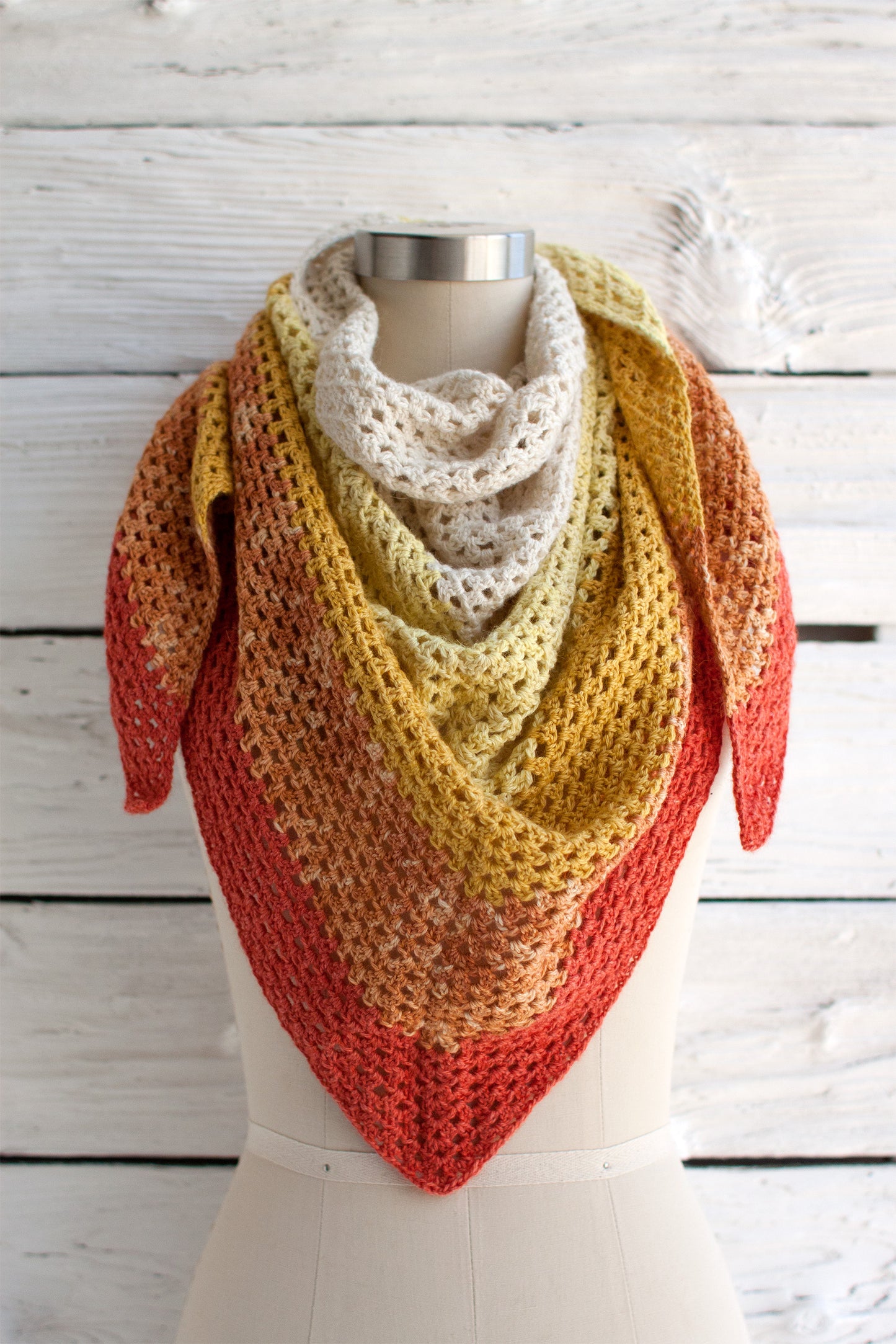 Augusta Shawl (F38)