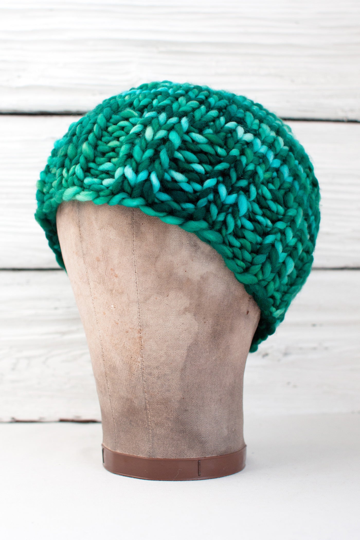 Esmeralda Hat & Scarf (F45)
