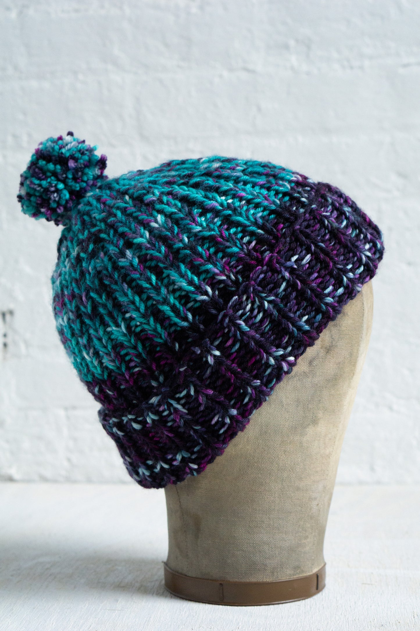 Simple Ribbed Hat (F48B)