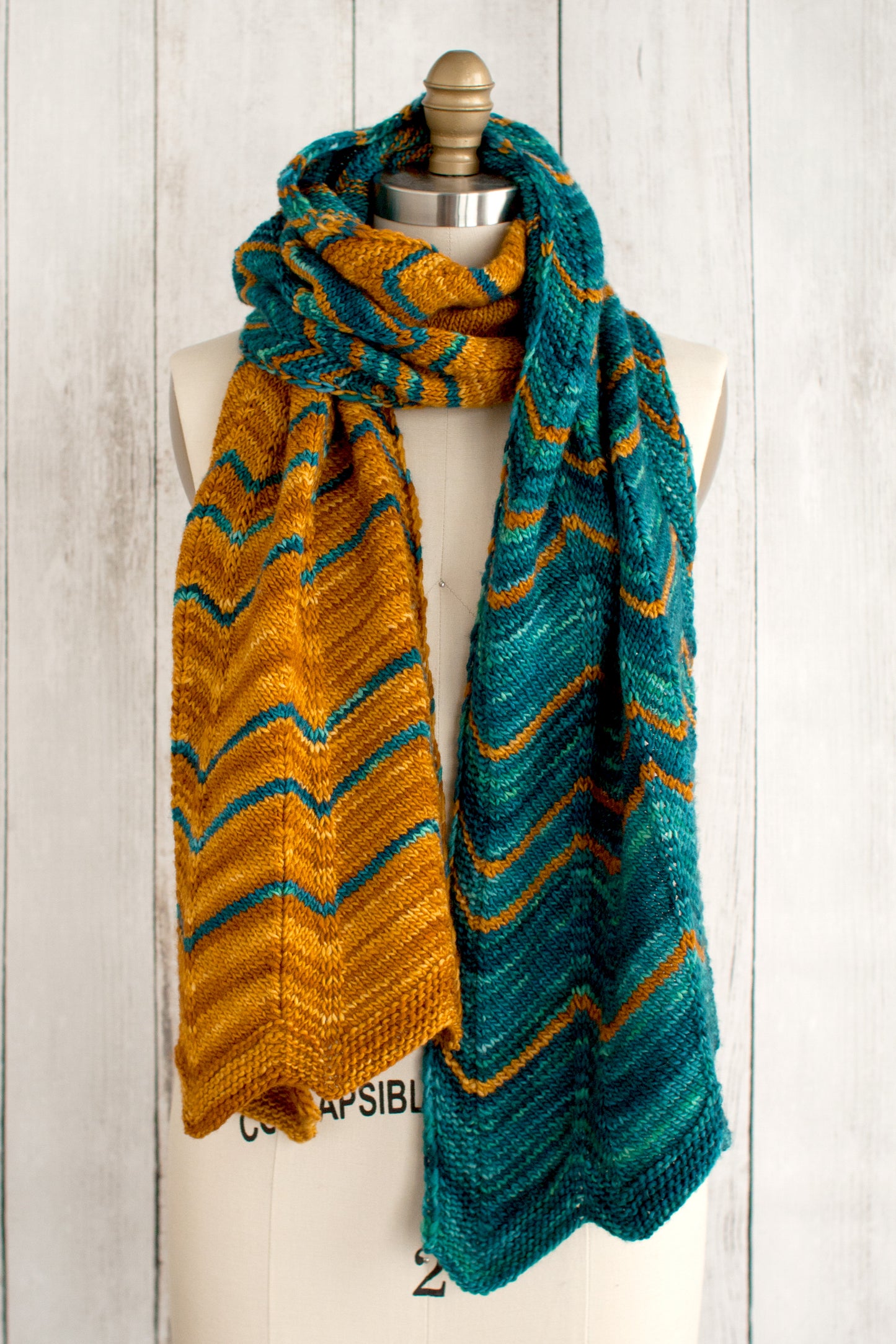 Dentado Scarf (F58)