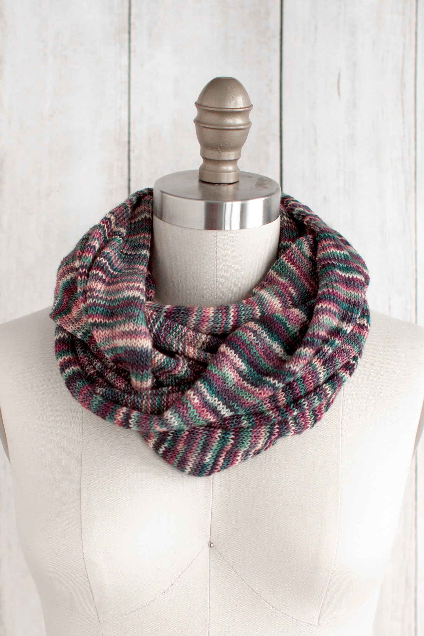 Marina Circle Scarf (F59)
