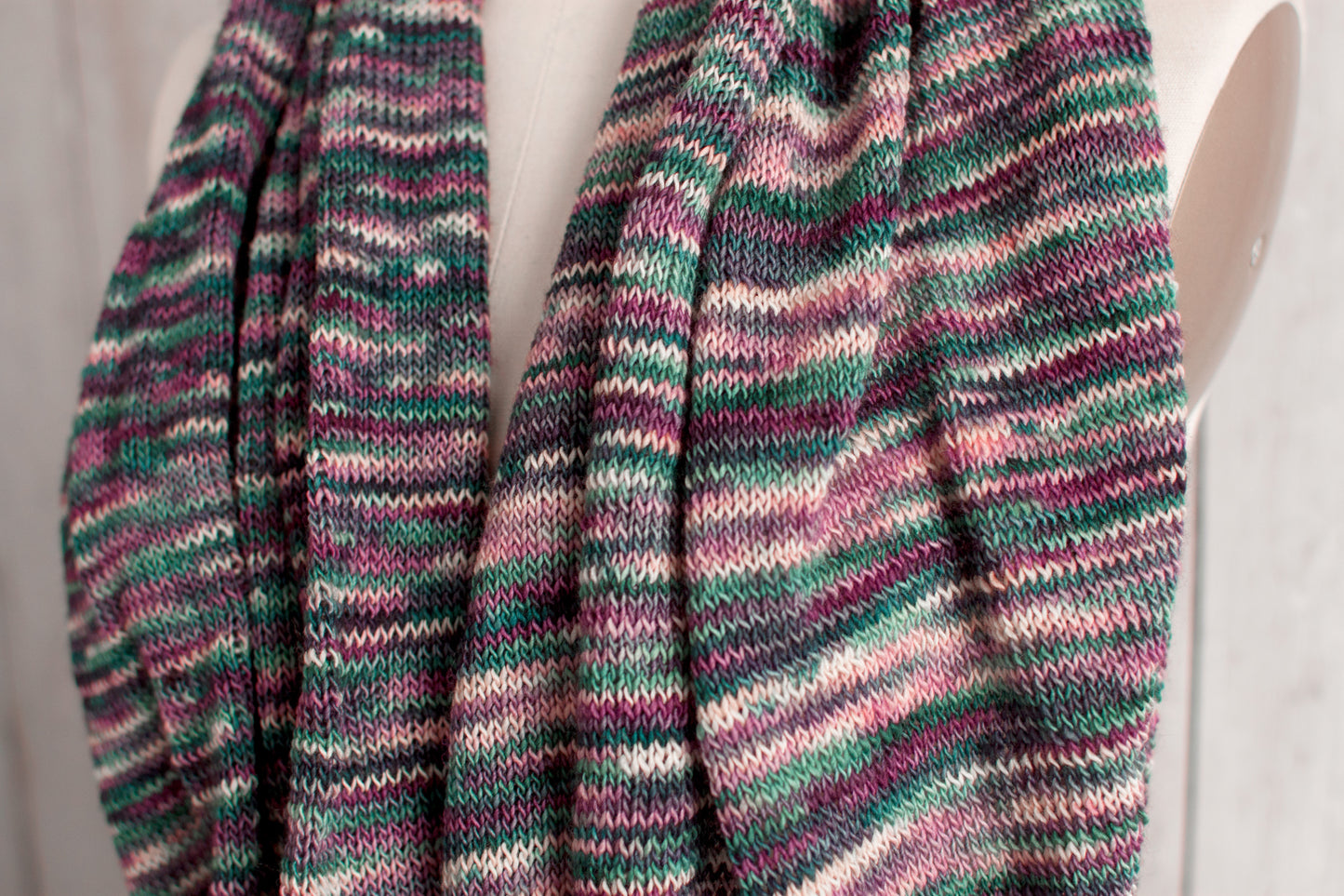 Marina Circle Scarf (F59)