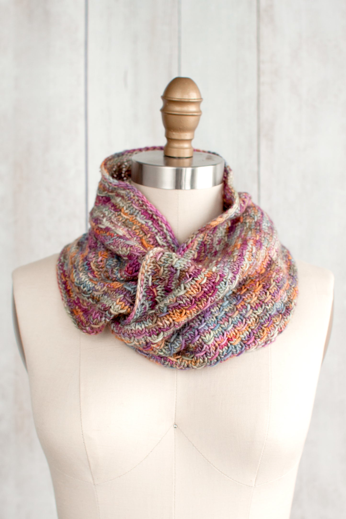Escama del Dragon Cowl (F62)