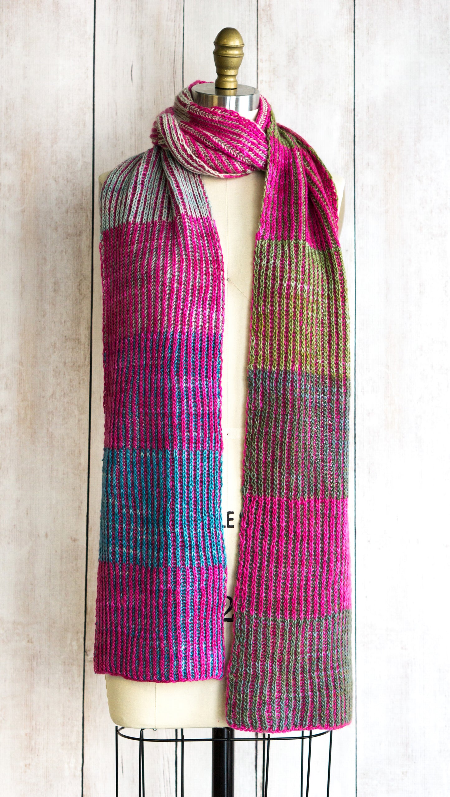Byberry Scarf (F92)