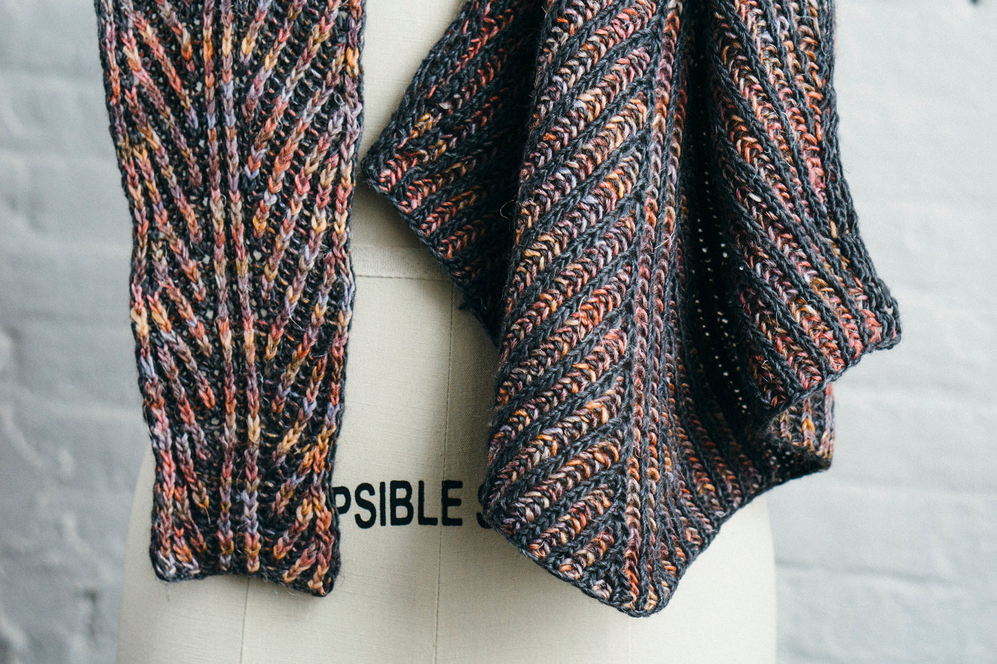 Hugo Shawl (F98) - LYS Day 2018
