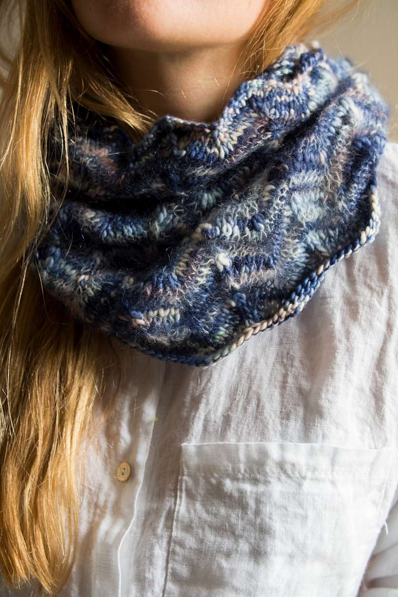 ZagZag Cowl (F155)