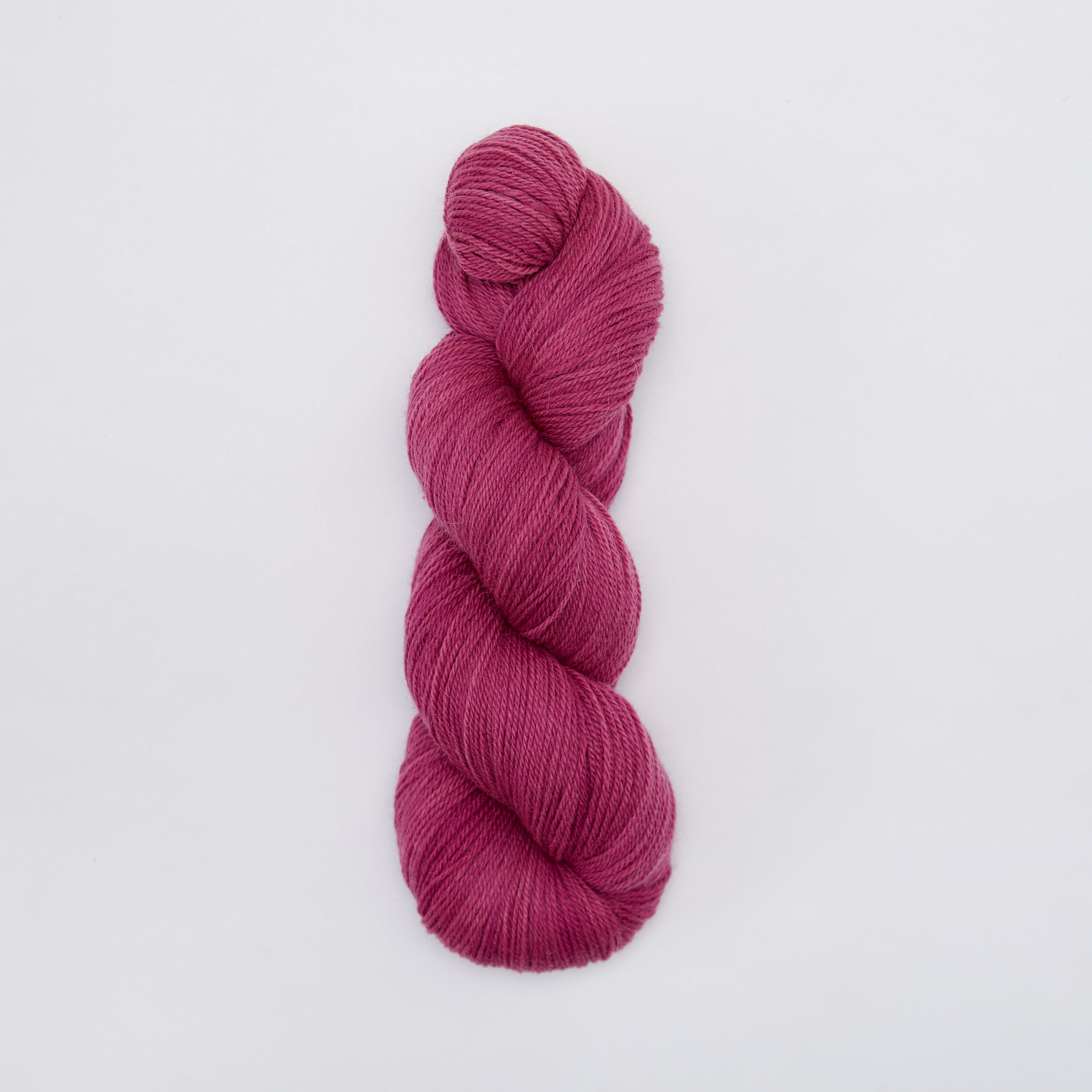 The Fingering Luxury Blend – Fairmount Fibers