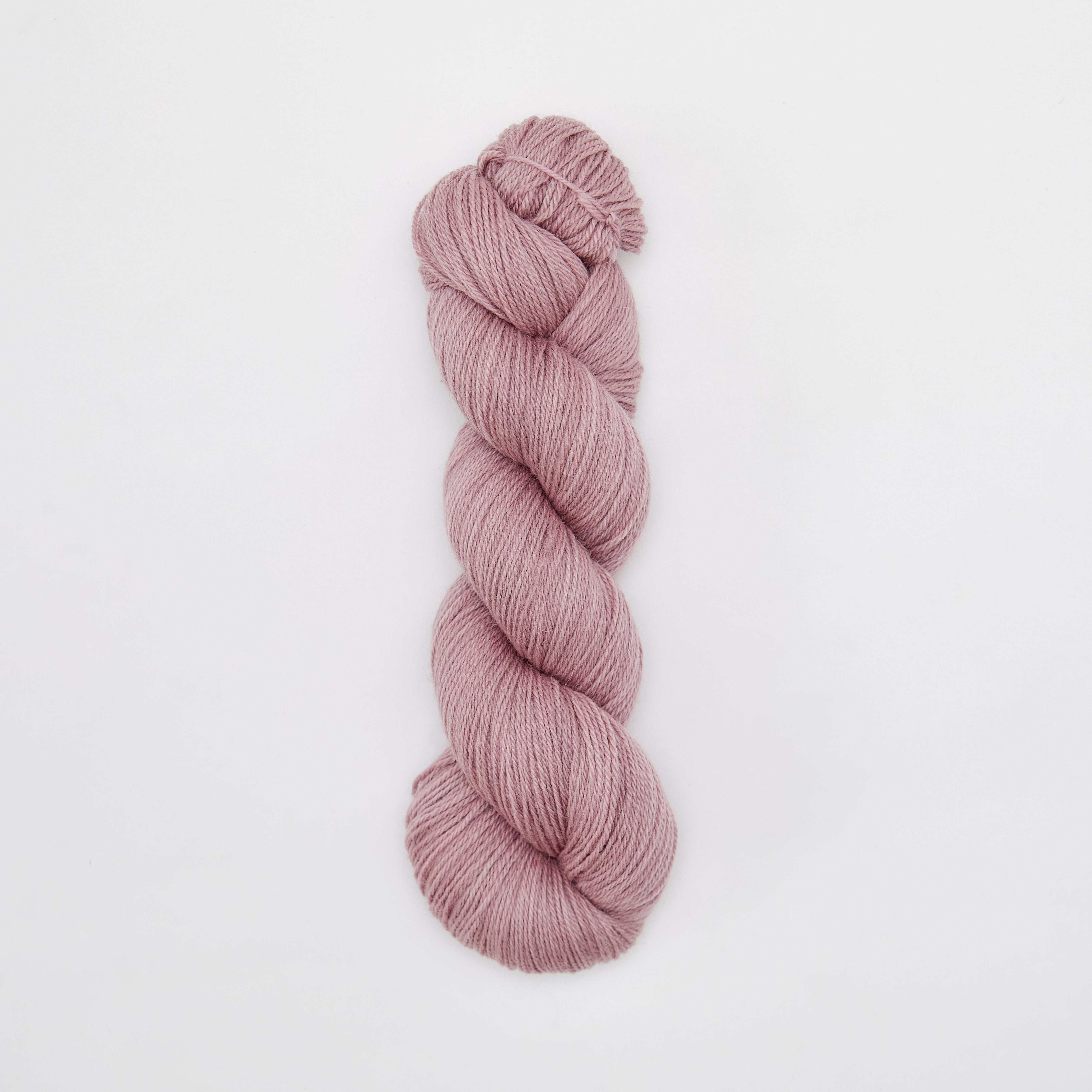 The Fingering Luxury Blend – Fairmount Fibers