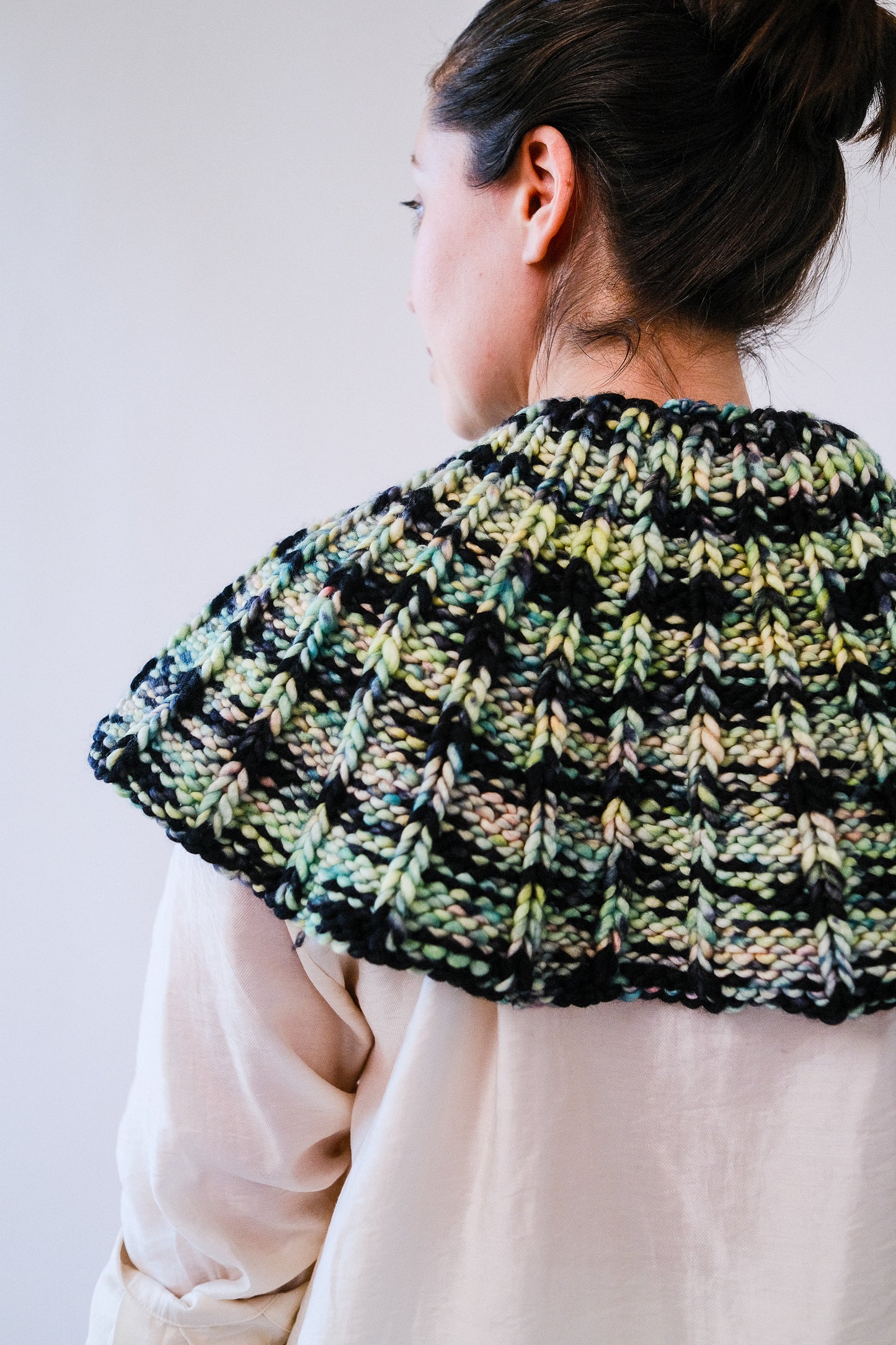 Franca Shoulder Cozy (F210)