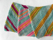 Friends and Family Cowl - LYS Day 2025 (F216)
