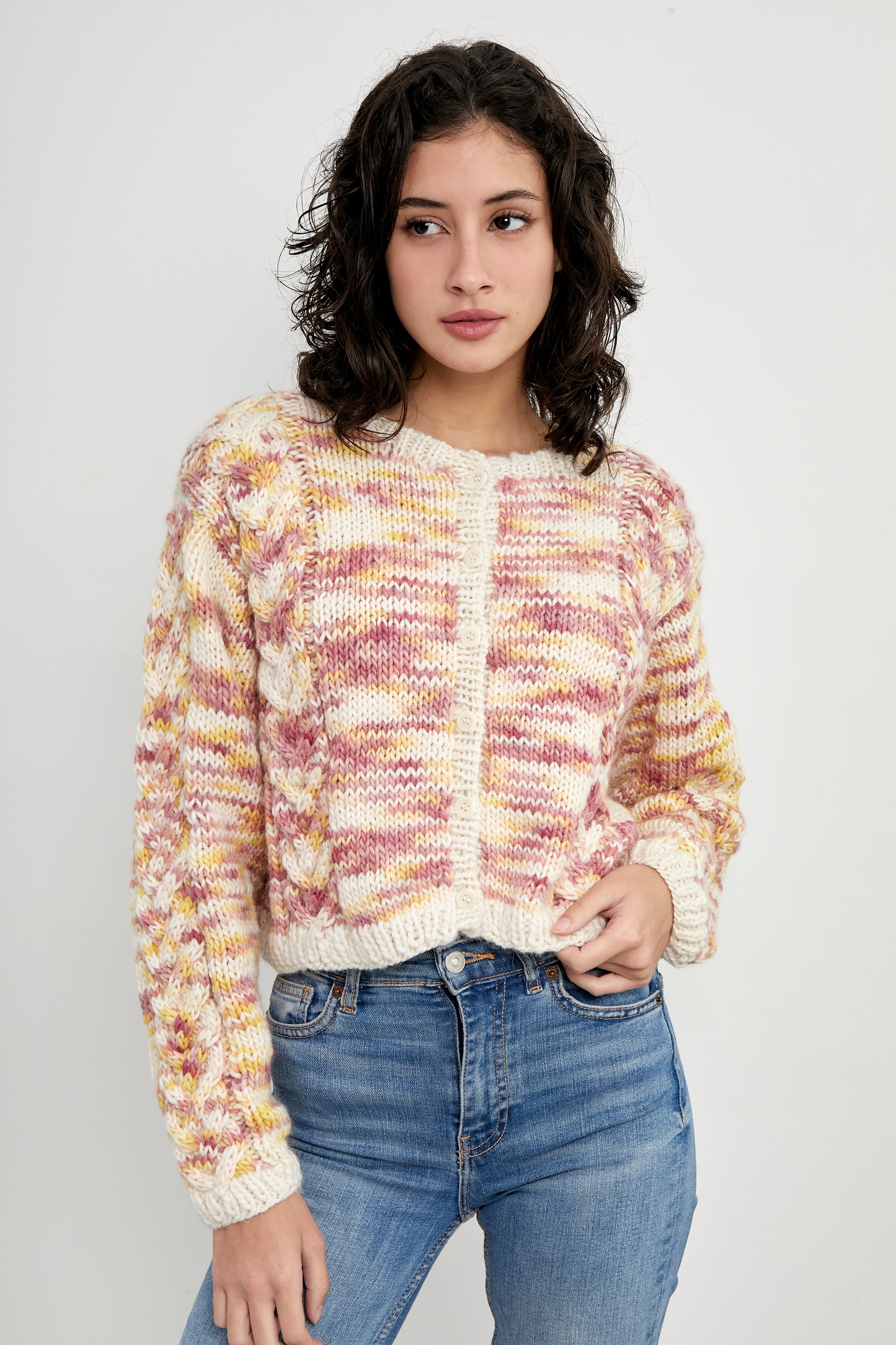 Kinua The Monet Cardigan in Venecia Color featuring a stylish patterned knit design.