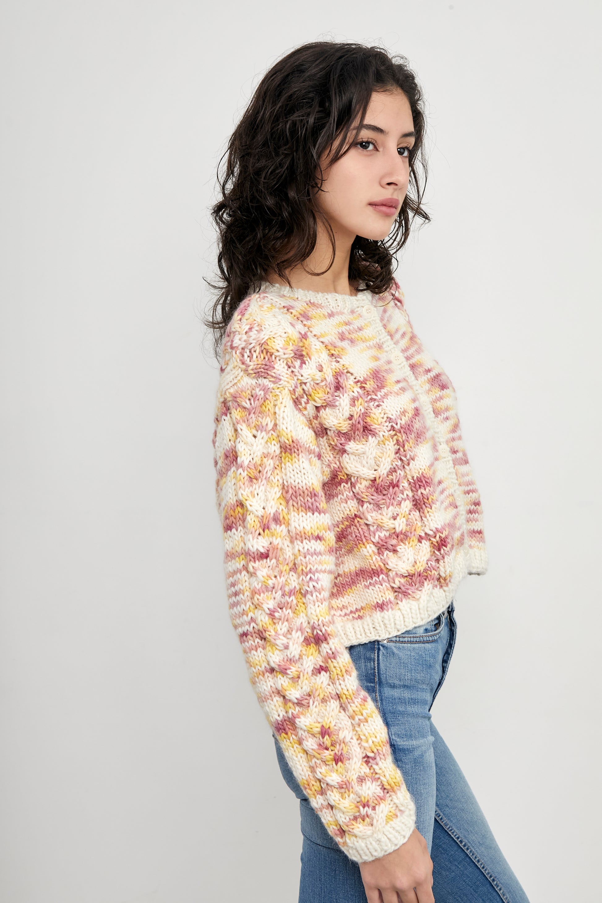 Kinua The Monet Cardigan in Venecia color featuring a stylish patterned knit design.