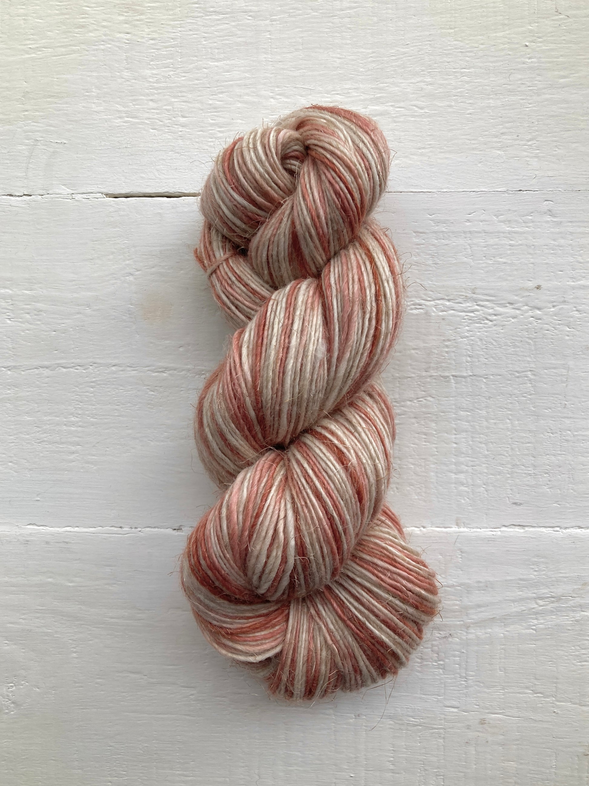 Manos del Uruguay Milo yarn in Duna color, soft and textured wool yarn for knitting or crochet projects.