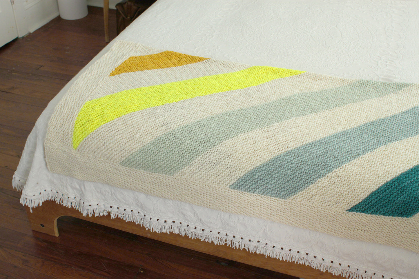 Salida del Sol Throw (2012Q)