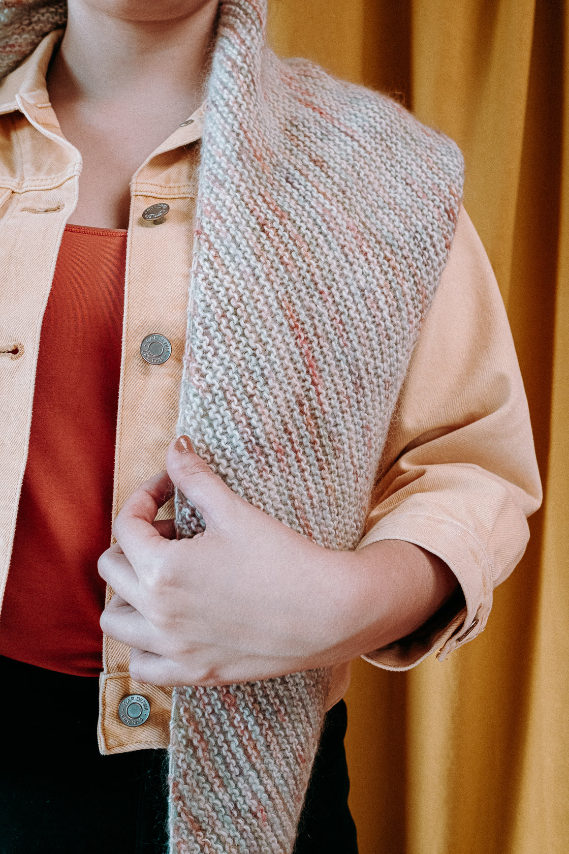 Meadowgrass Shawl (F168)