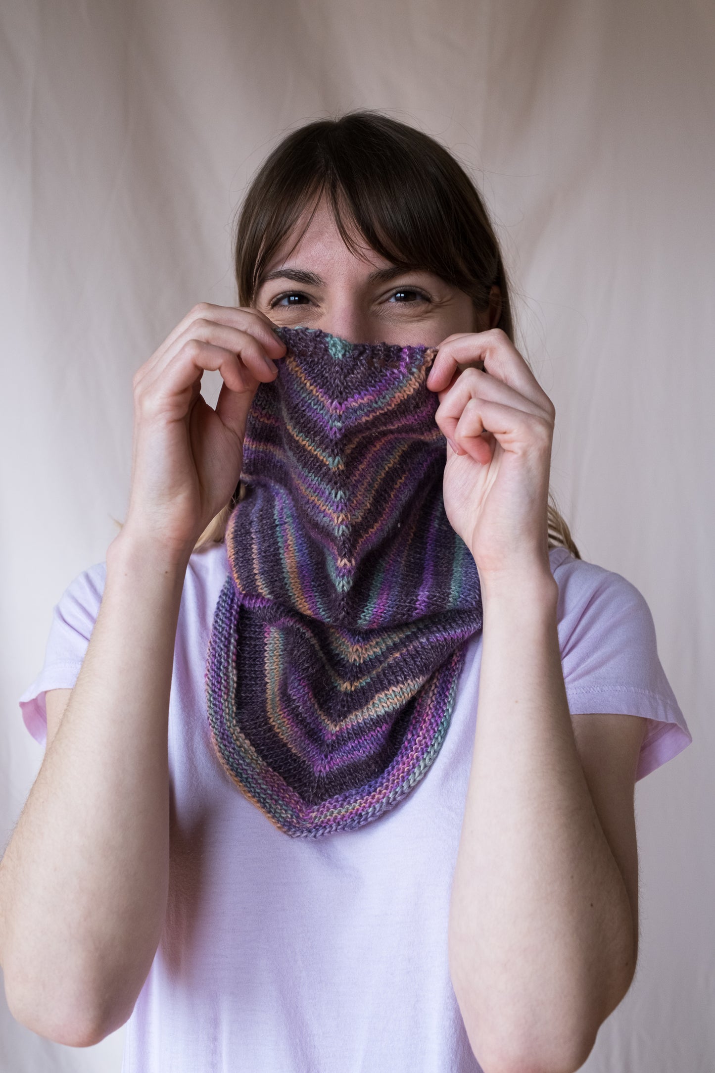 Candy Stripe Bandana Cowl - LYS Day 2022 (F181)