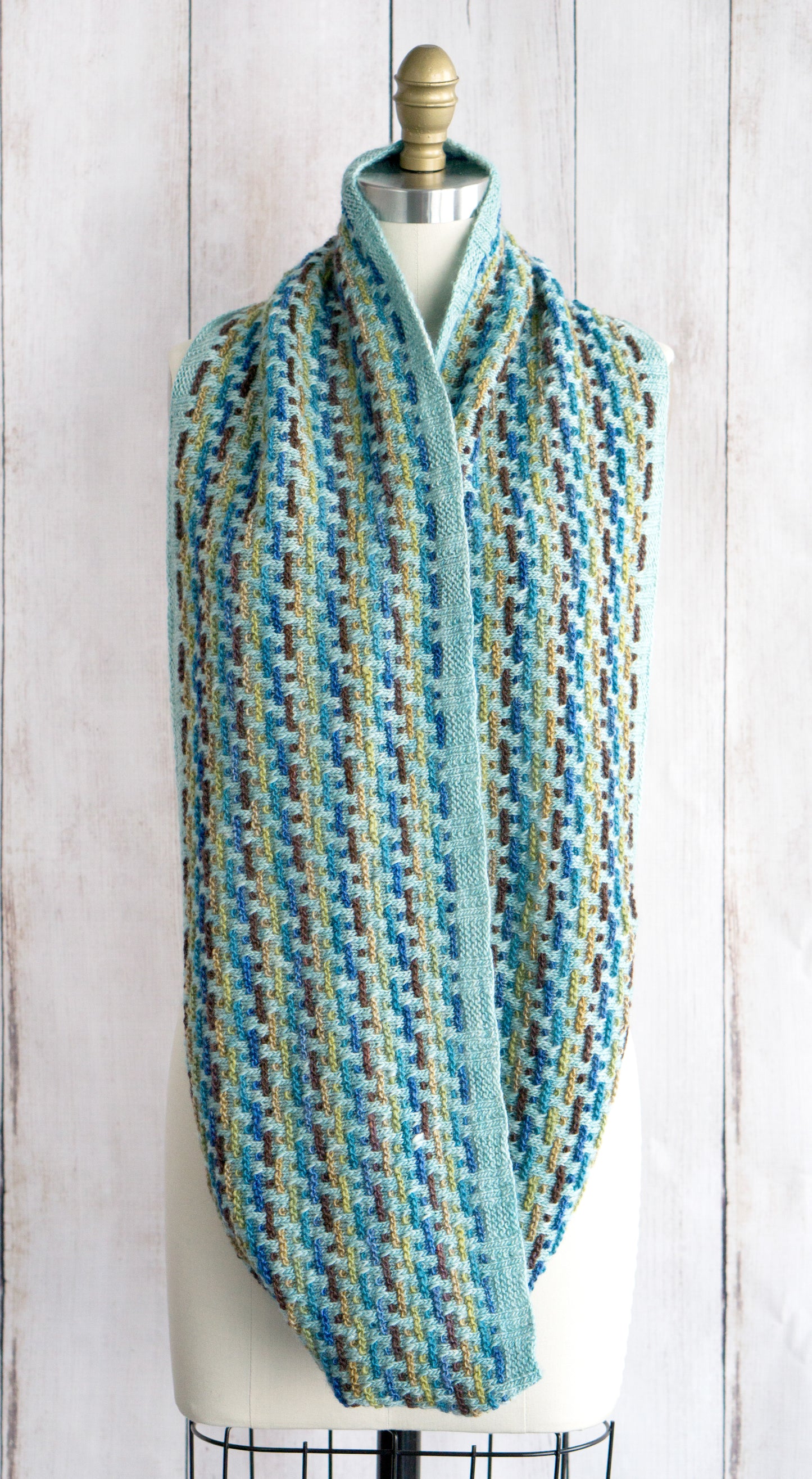 Trolley Tracks Infinity Scarf (F85)