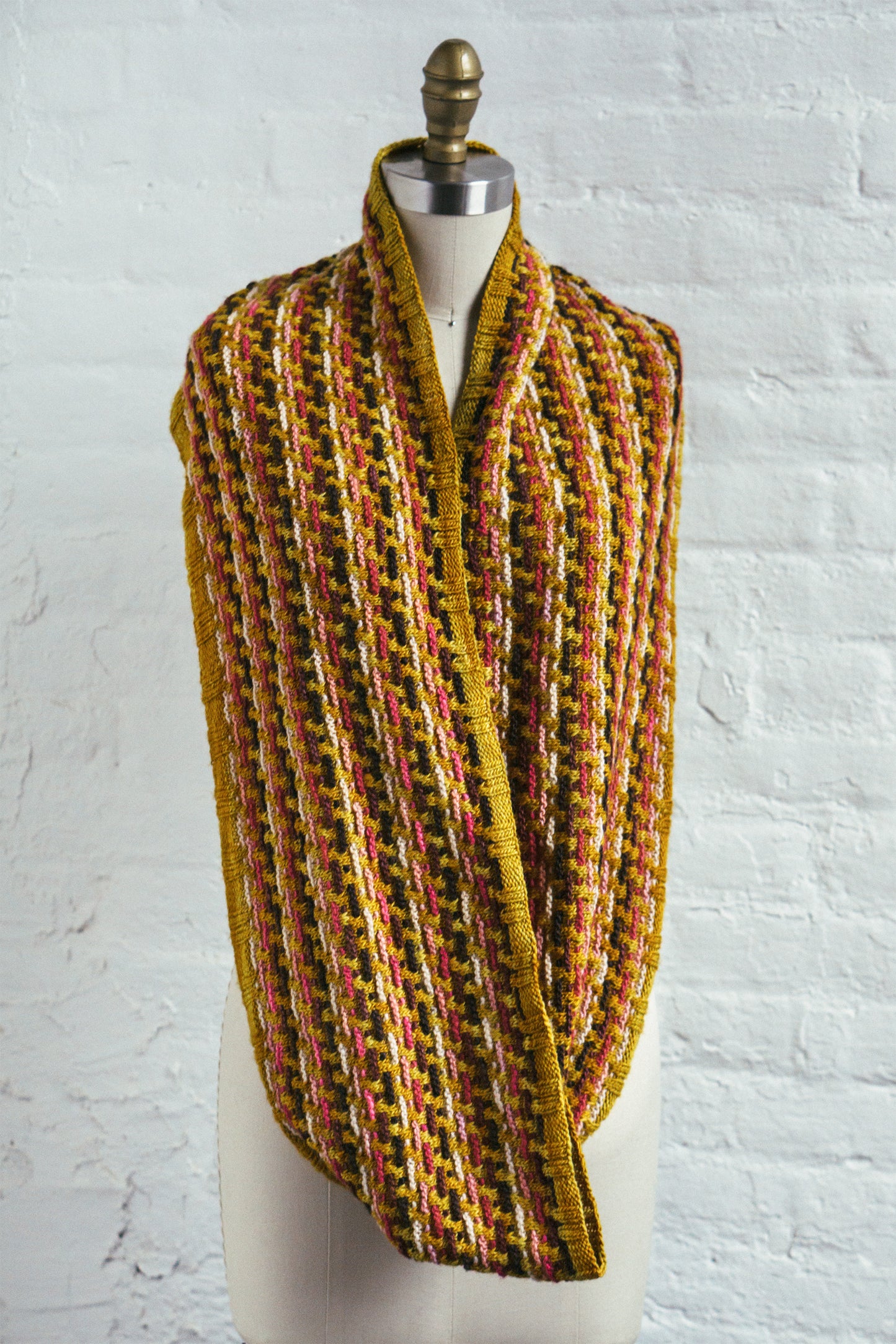 Trolley Tracks Infinity Scarf (F85)