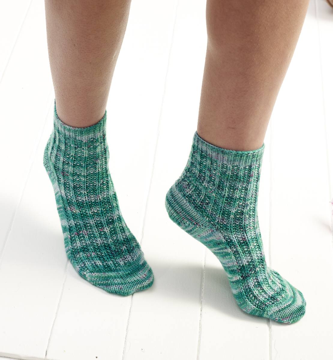 Blue Hawaiian Socks (F196)